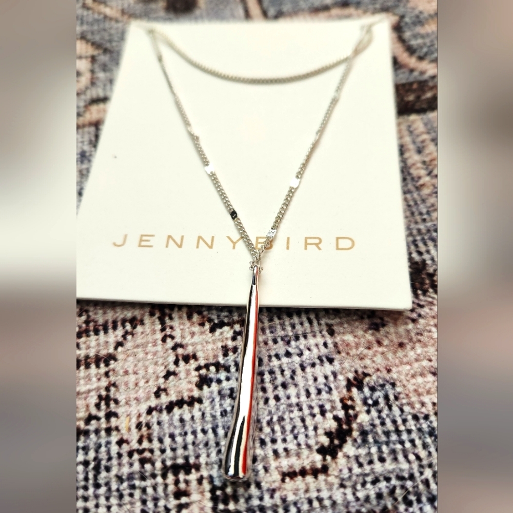 Jenny Bird Leana Pendant Necklace - Picture 3 of 4